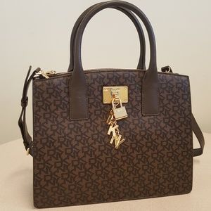 DKNY signature print Brown gold tote handbag NWOT
